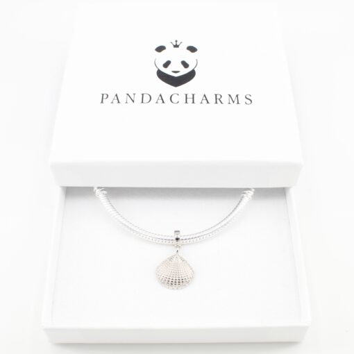 C02103 grosse muschel charm anhaenger Pic03 scaled