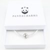 C01017 weisser blumenball charm pic03